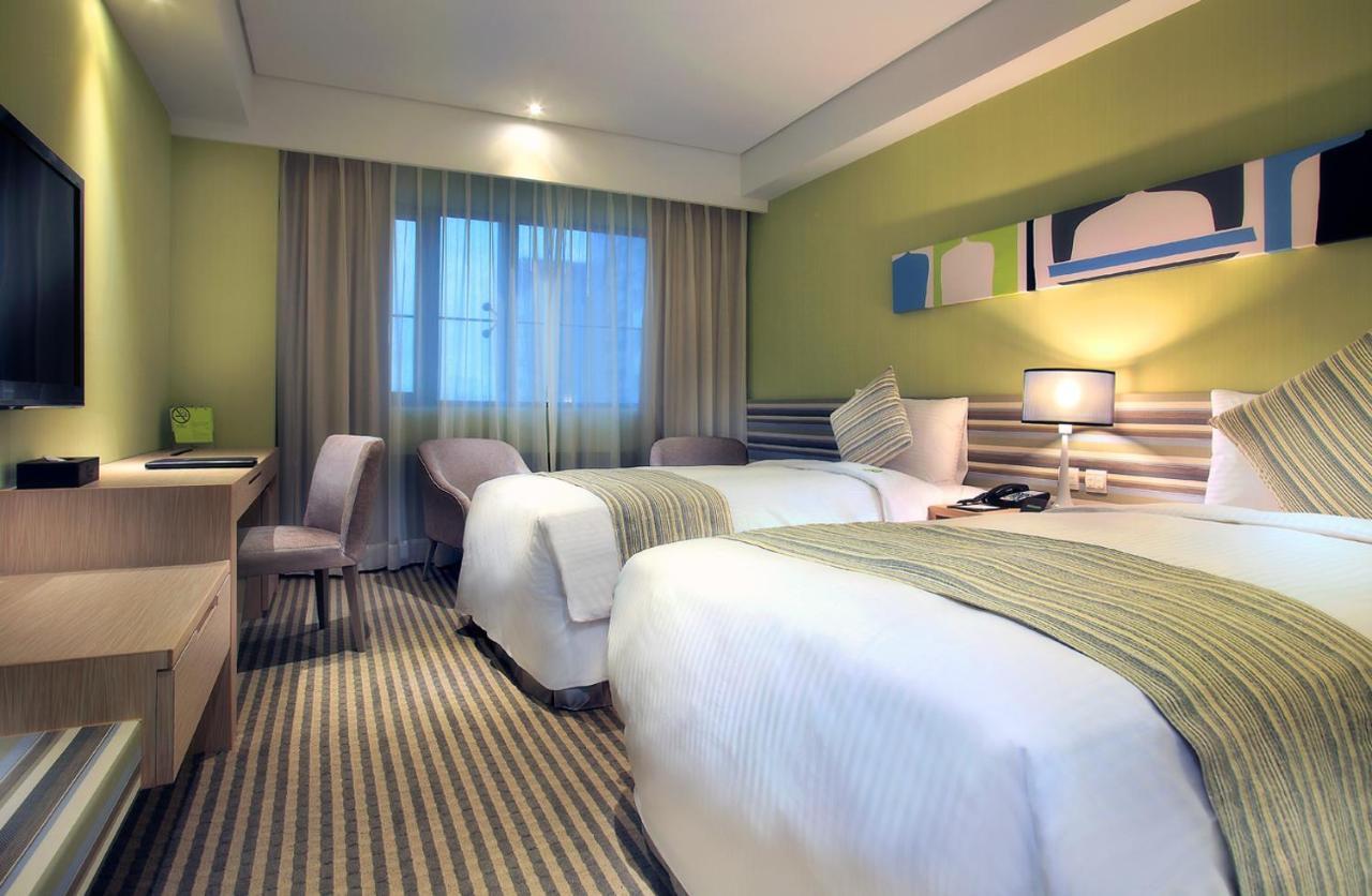Park City Hotel Central Тайчжун Экстерьер фото