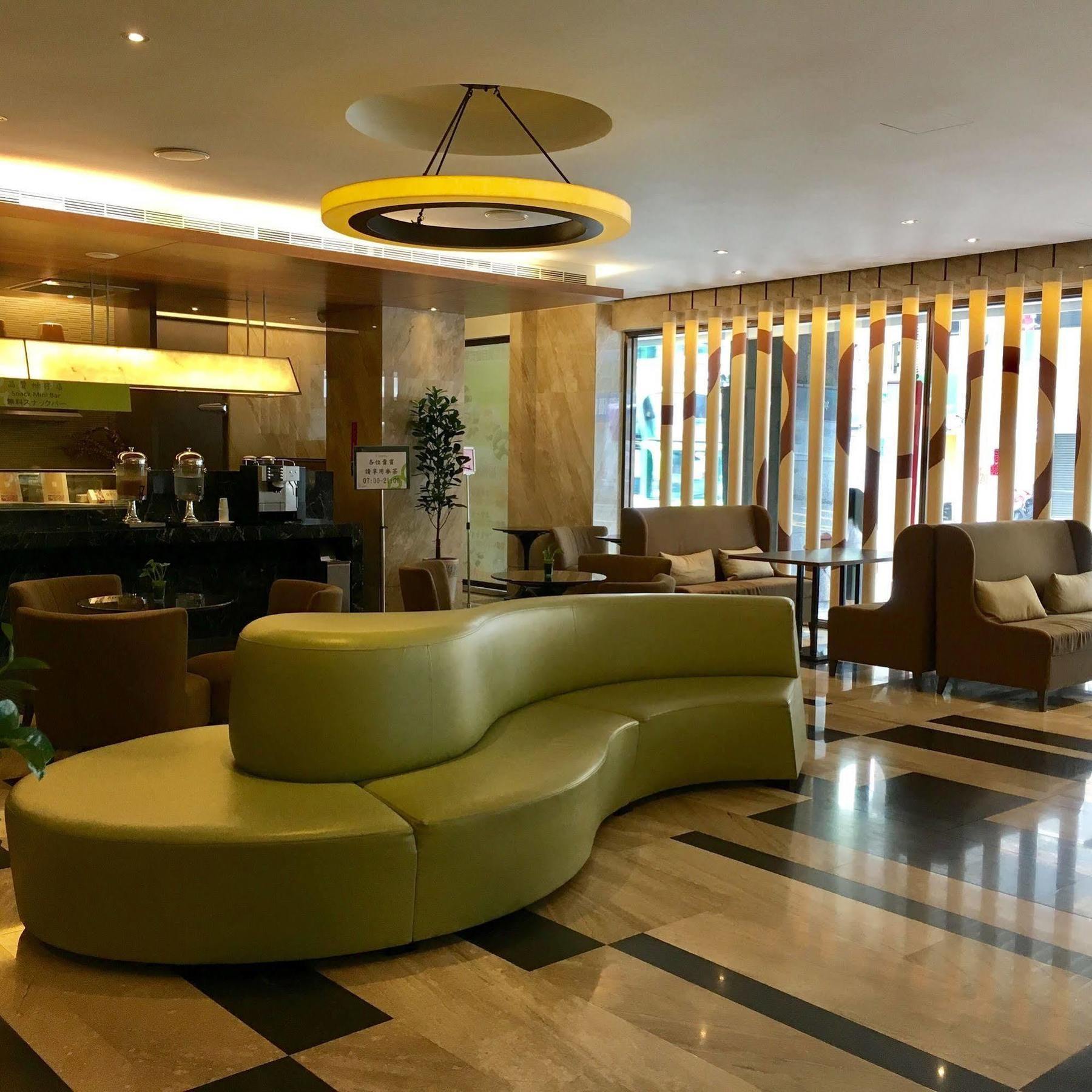 Park City Hotel Central Тайчжун Экстерьер фото